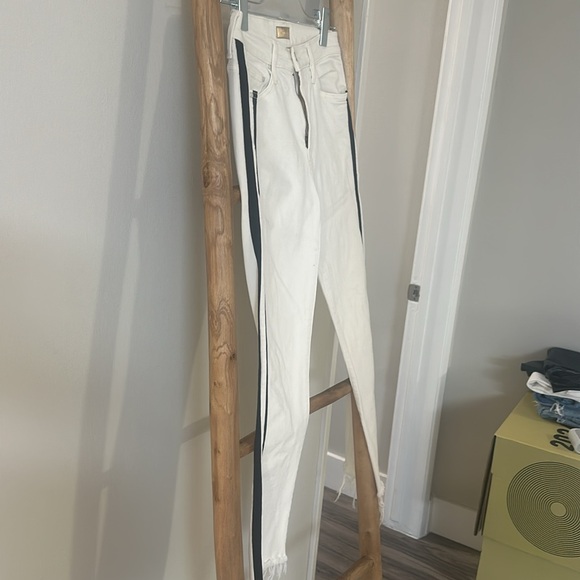 Mother Denim White Jeans - Picture 5 of 6